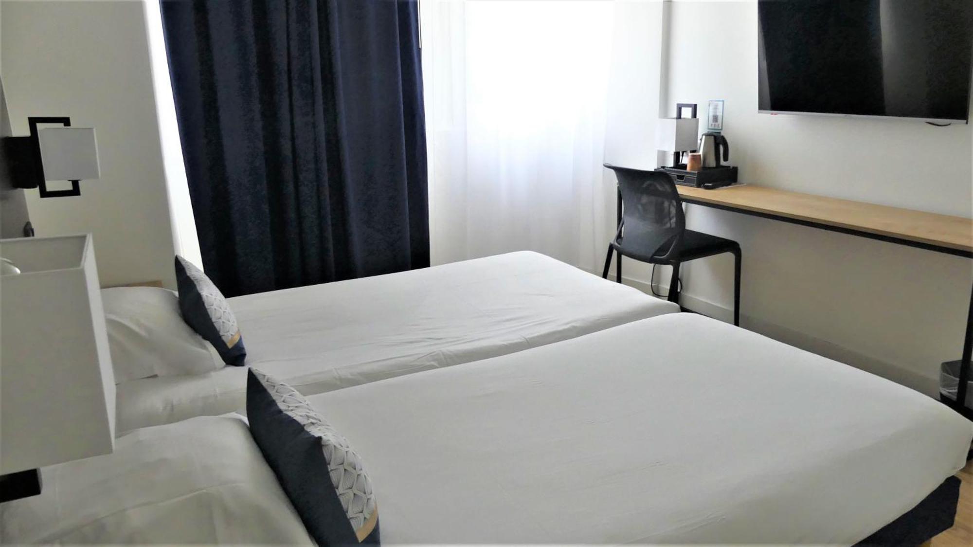 Hotel Abbaye Du Golf De Lesigny Εξωτερικό φωτογραφία