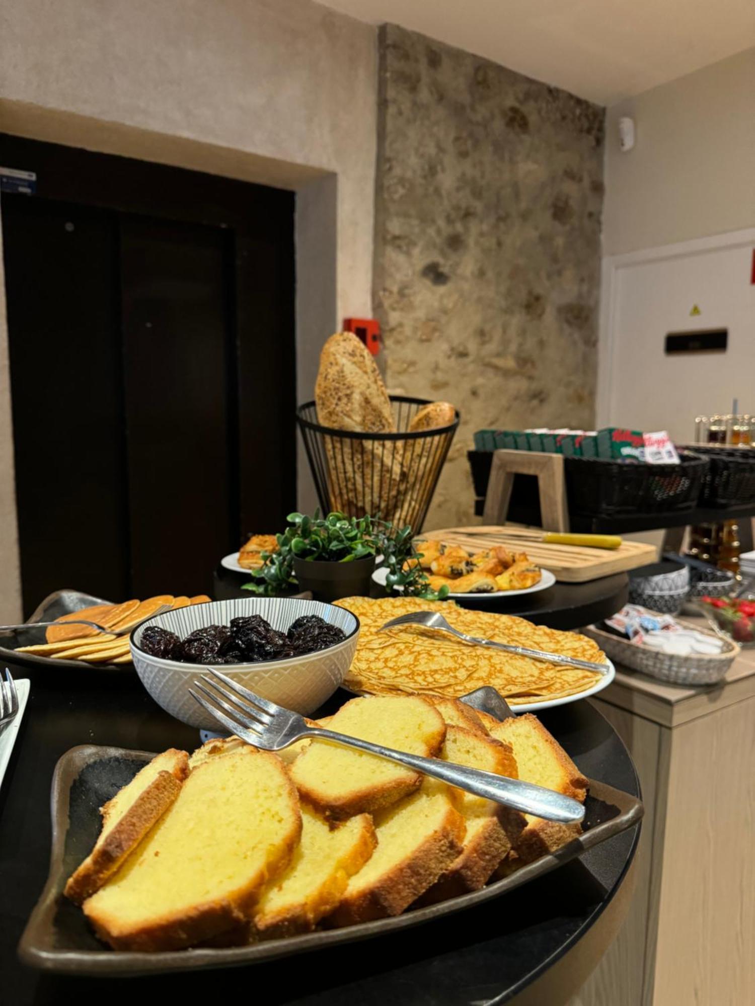 Hotel Abbaye Du Golf De Lesigny Εξωτερικό φωτογραφία